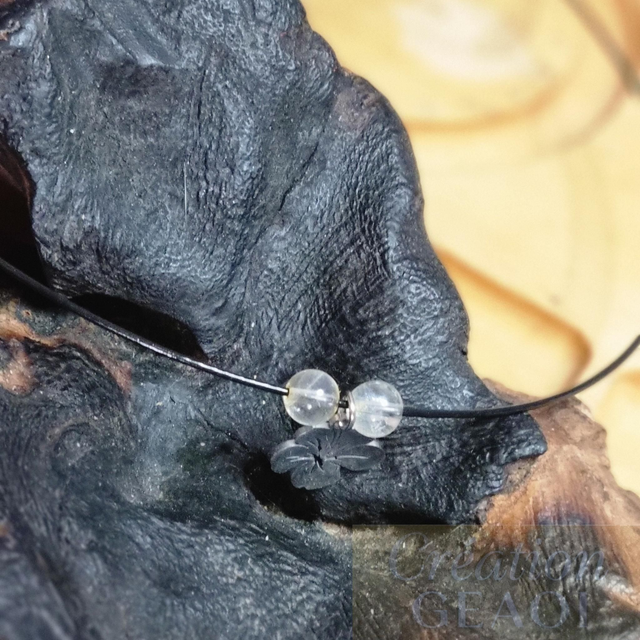 Collier hibiscus :Citrine créer sur commande délai de 10 jours ouvrable