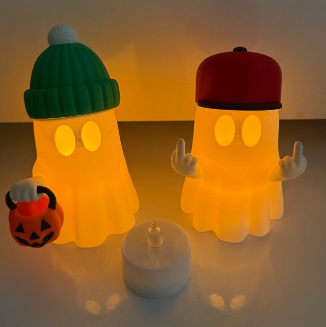 Tontid mütsikestega (paar)