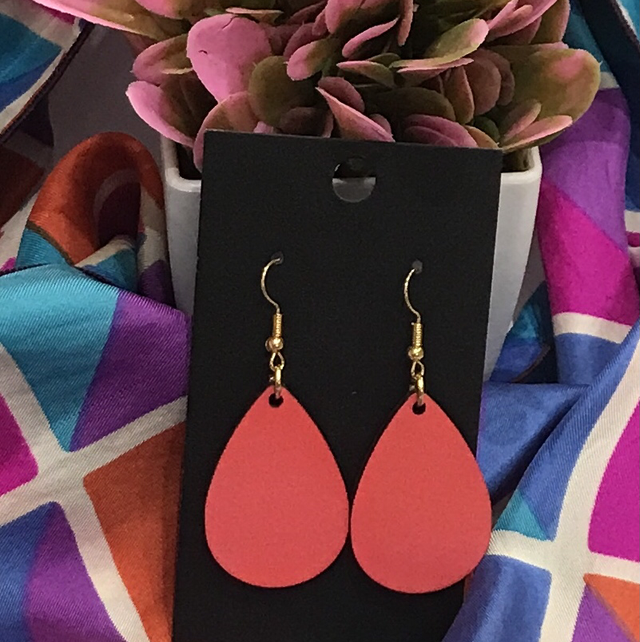Pink Wood Dangling Earrings- SWDE02
