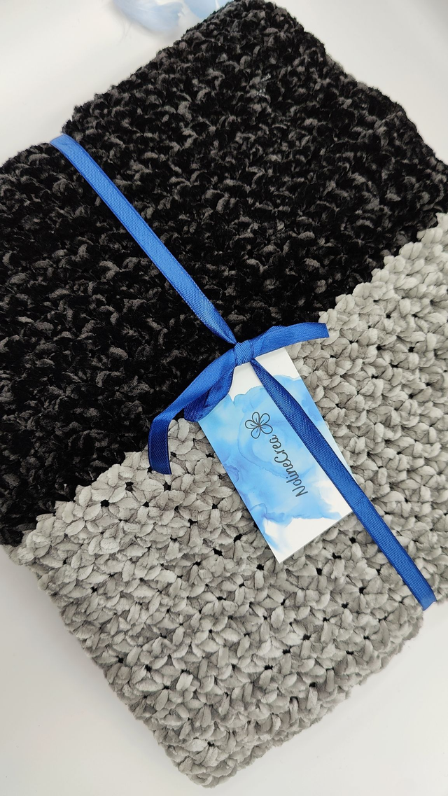 Couverture bébé au crochet, plaid bébé bicolore, plaid bébé fil effet velours, couverture bébé super doux