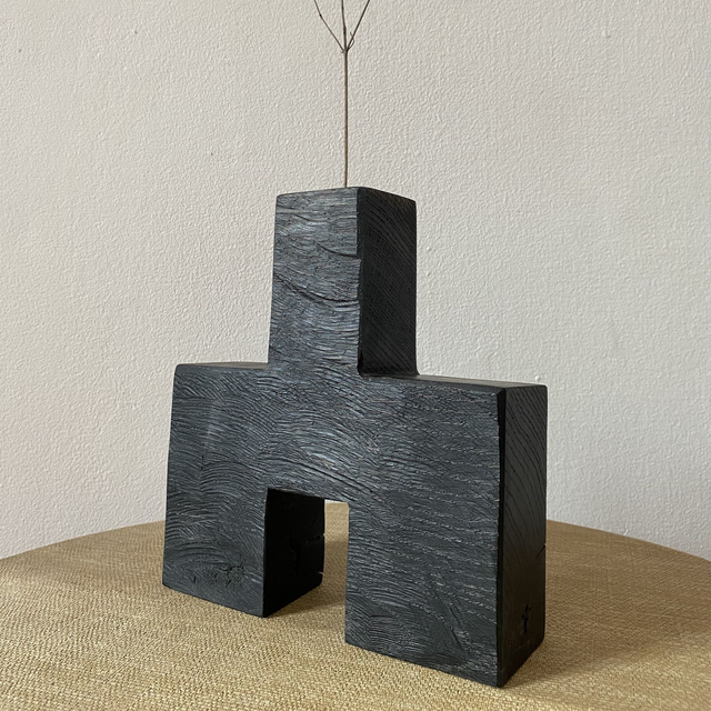 Soliflore Brutal, Chêne ébonisé