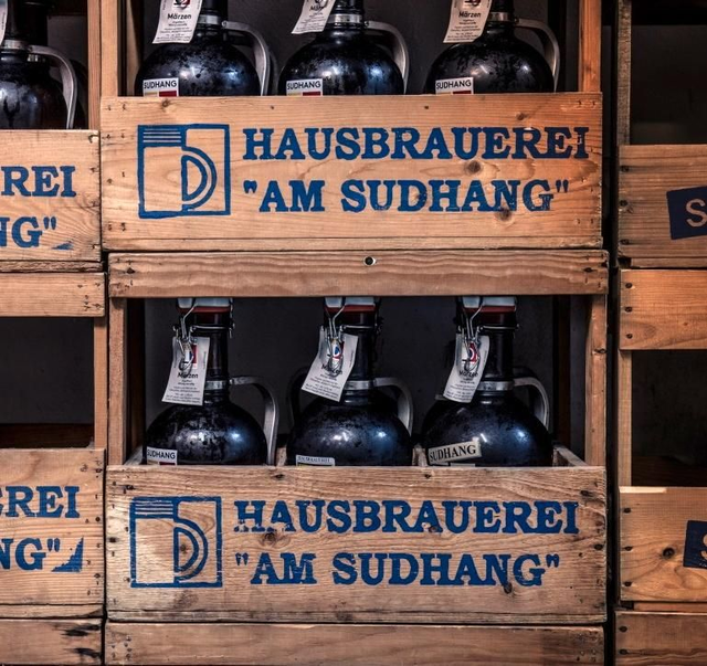 8 Ltr Sudhang Bier im 4er Holztragerl