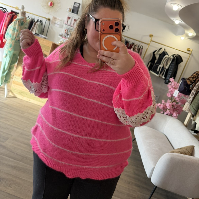 Pull rose fluo dentelle 