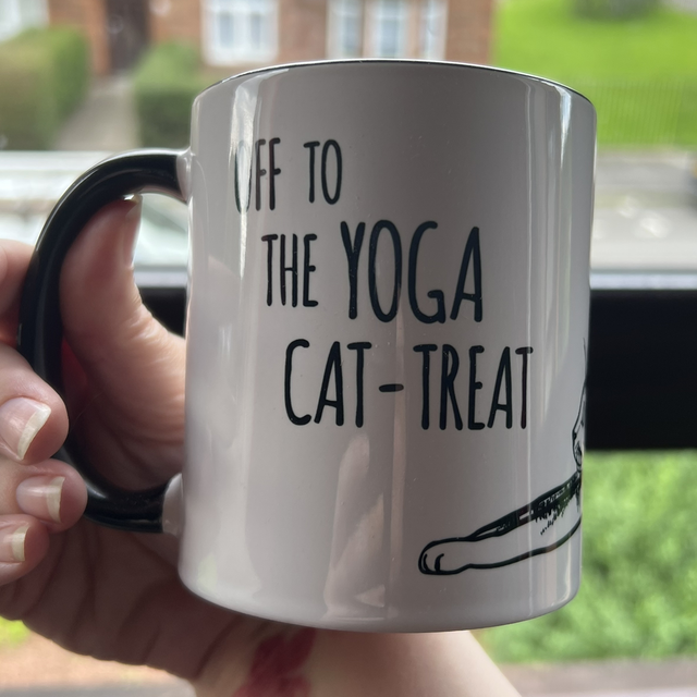 Stretch Cat Yoga Mug | 330ml/11oz 