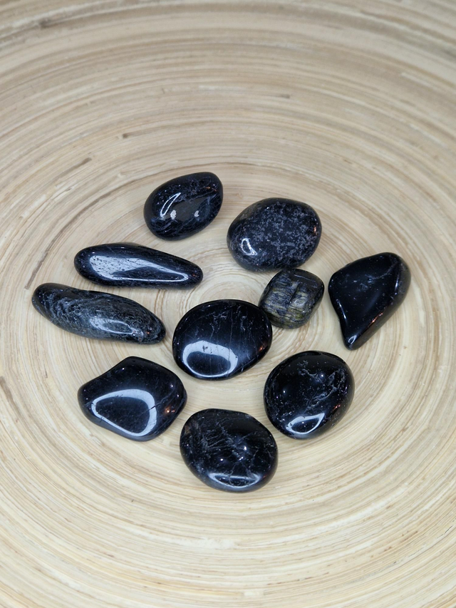 Tourmaline noire - Pierre roulée