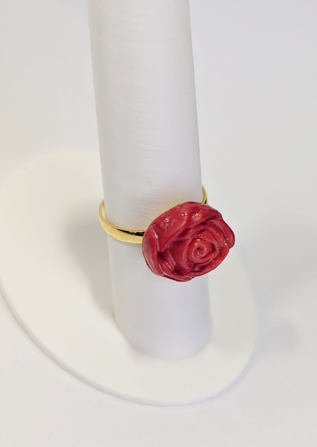 Bague rose rouge