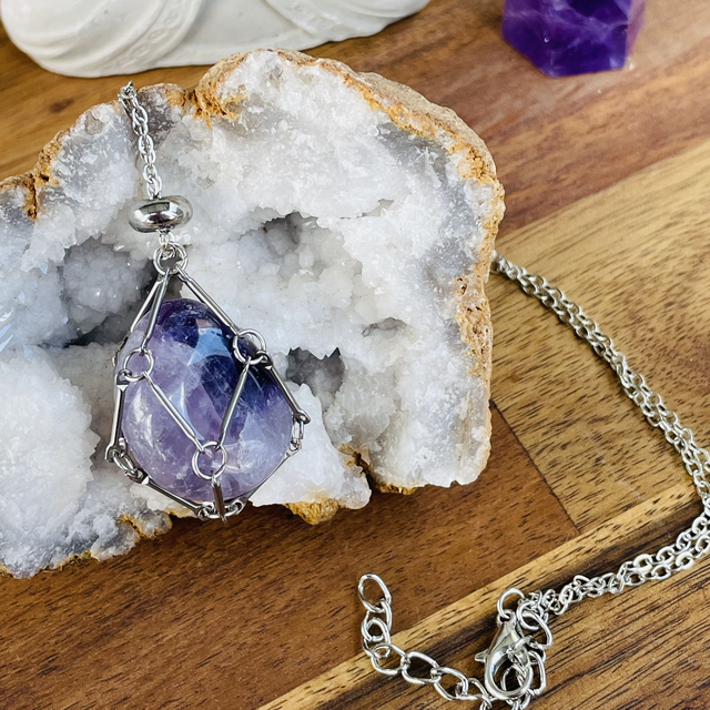 🧚‍♀️AMETHYSTE  Pierre roulée dans collier réglable et interchangeable 