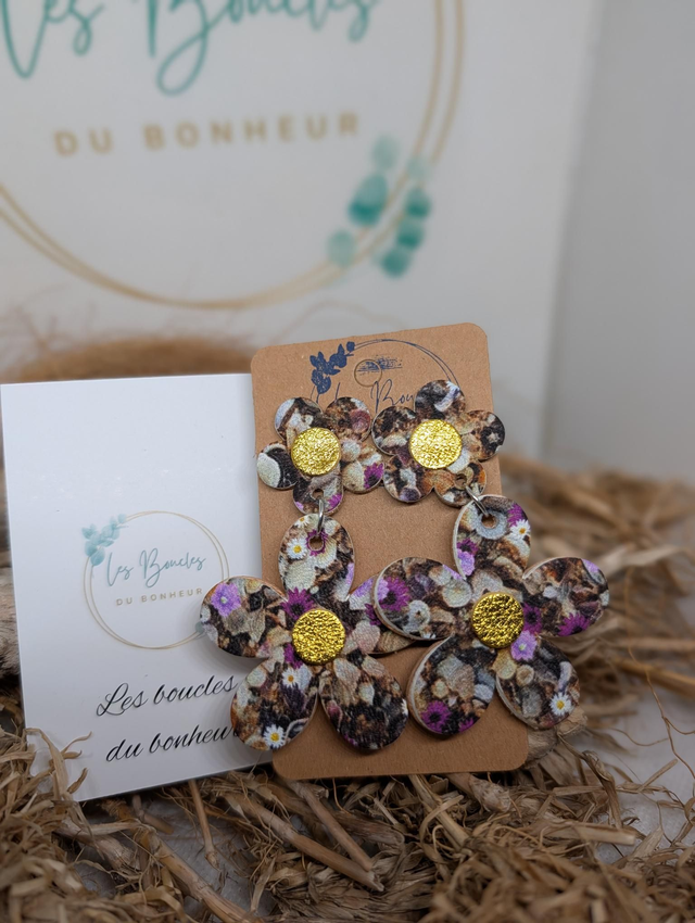 Boucles d'oreilles Marguerite fleurie violet m634