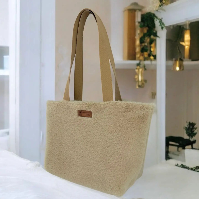 Sac mademoiselle, "Fourrure" sable