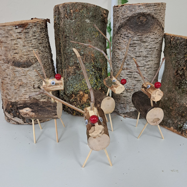Mini Log Reindeer