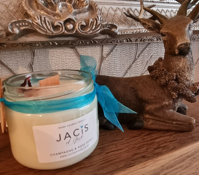 Jacis of York: Champagne &amp; Rose Petals Scented Candle - Jar Range