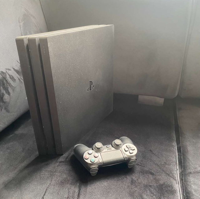 Sony PS4