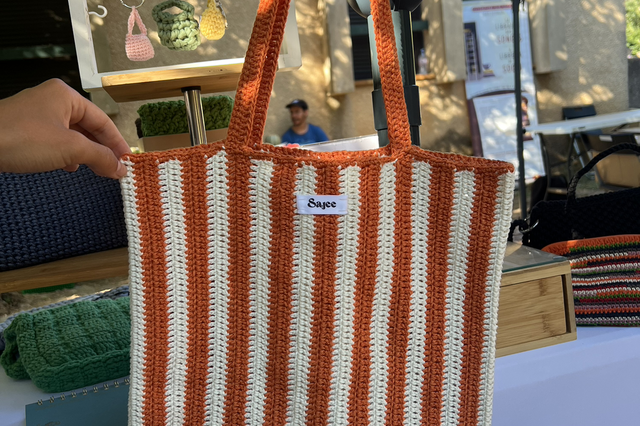 Sac rayé orange et blanc 