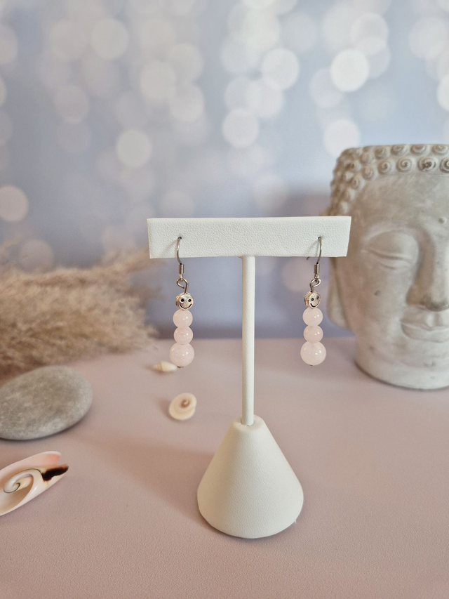 Boucles d’oreilles CŒUR NOMADE – Quartz Rose naturel &amp; Smiley argenté