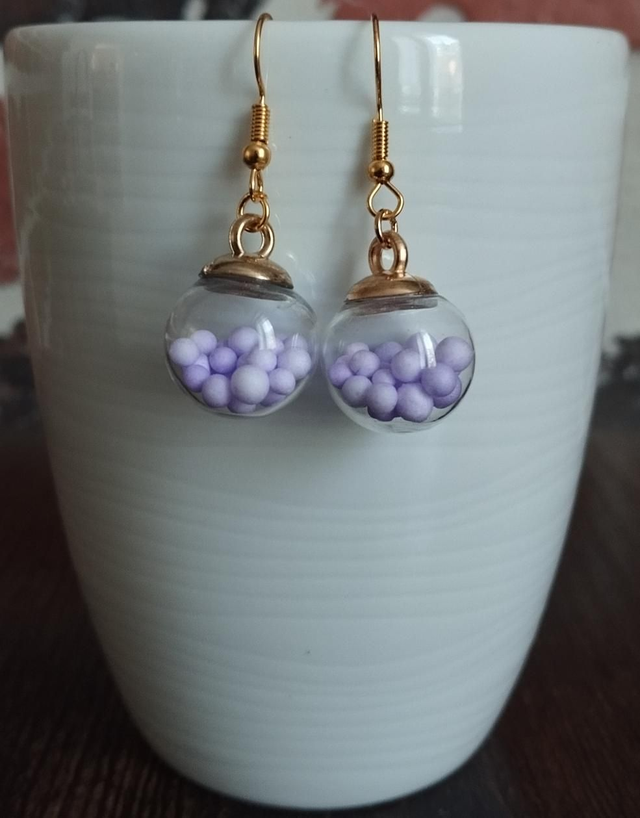 ✨ Boucles d’oreilles en verre – Élégance et originalité ✨