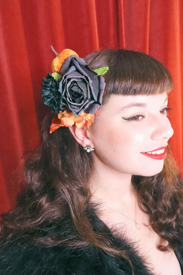 Hair flowers • L • Lil' dark pumpkin