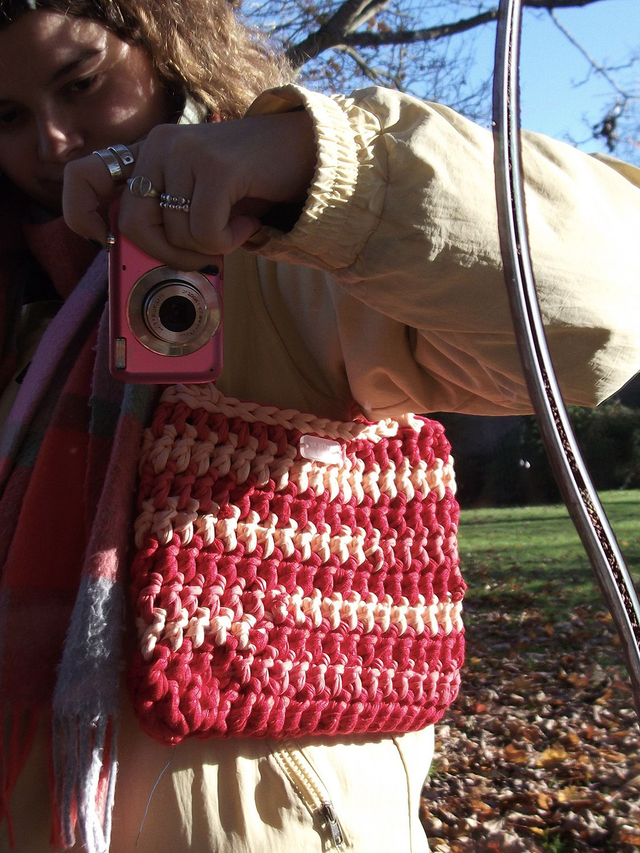 Red, coral and Peach T-shirt Bag