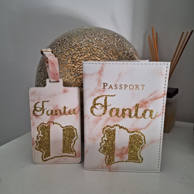 Protege passeport &amp; son étiquette bagage