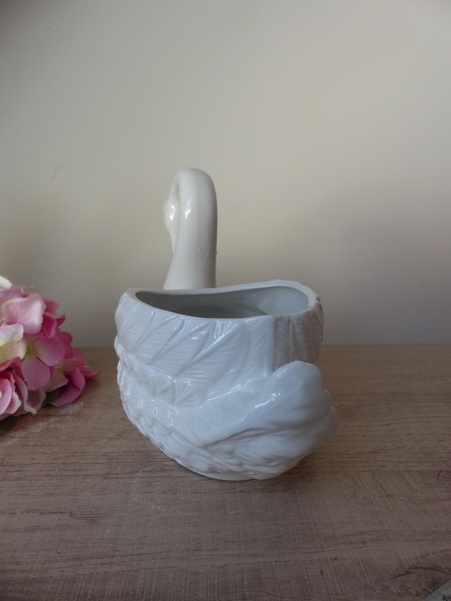 Grand Cache‑Pot Cygne en Céramique Blanche – Vide Poche Oiseau Style Épuré et Romantique
