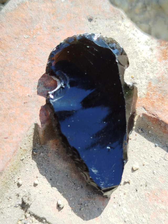 Obsidienne pointe de fleche