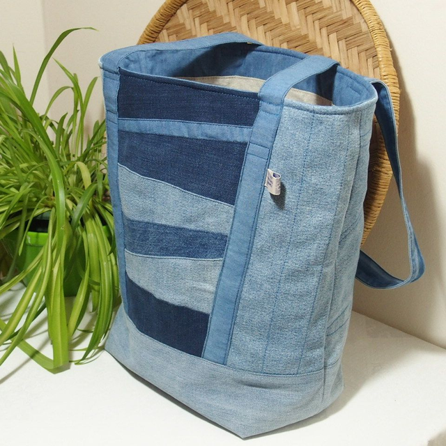 Grand sac en jeans de récup'
