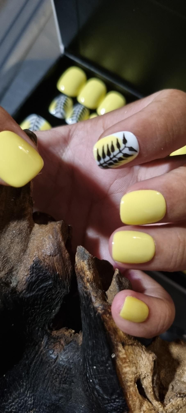 Minions folliage little carré xs et little pieds