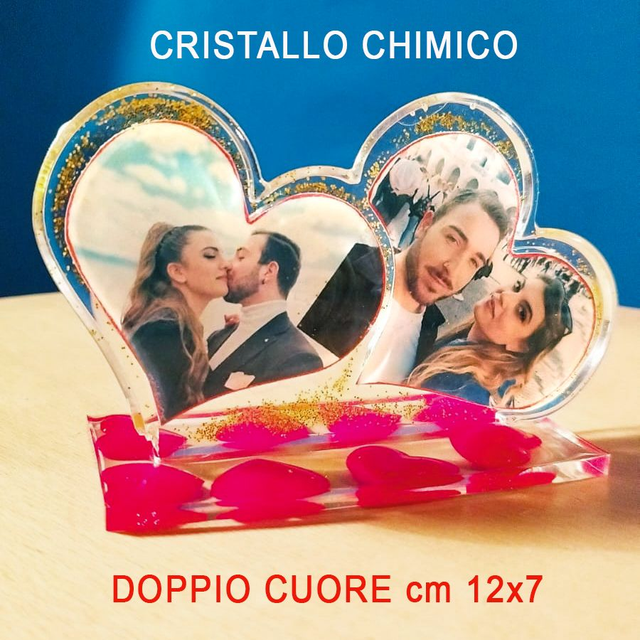CRISTALLO CHIMICO  (RESINA) DOPPIO CUORE  H 7CM L 12 CM ,COMPOSTA DA 2 ELEMENTI 