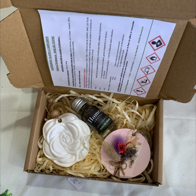 Coffret suspensions à parfumer 