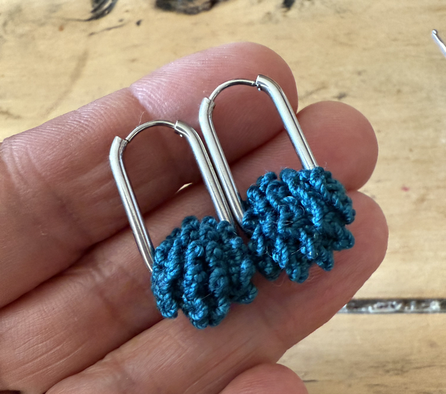 Créole bleue canard au crochet 