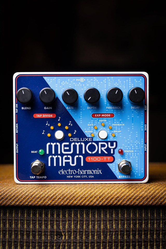 Pedal de retardo Electro-Harmonix Deluxe Memory Man 1100-TT