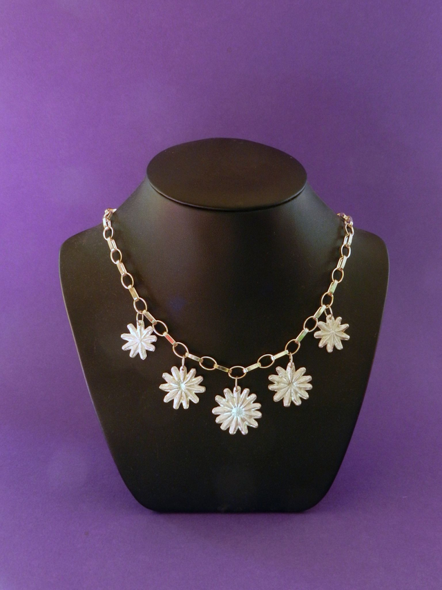 Opium poppy necklace, large