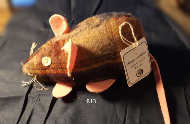 R15 doudou souris grise