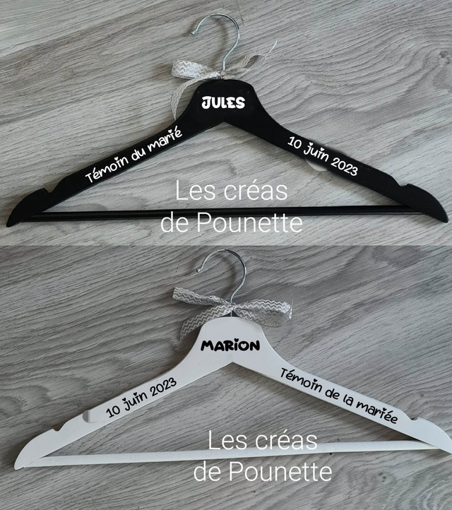 Cintre en bois à personnaliser