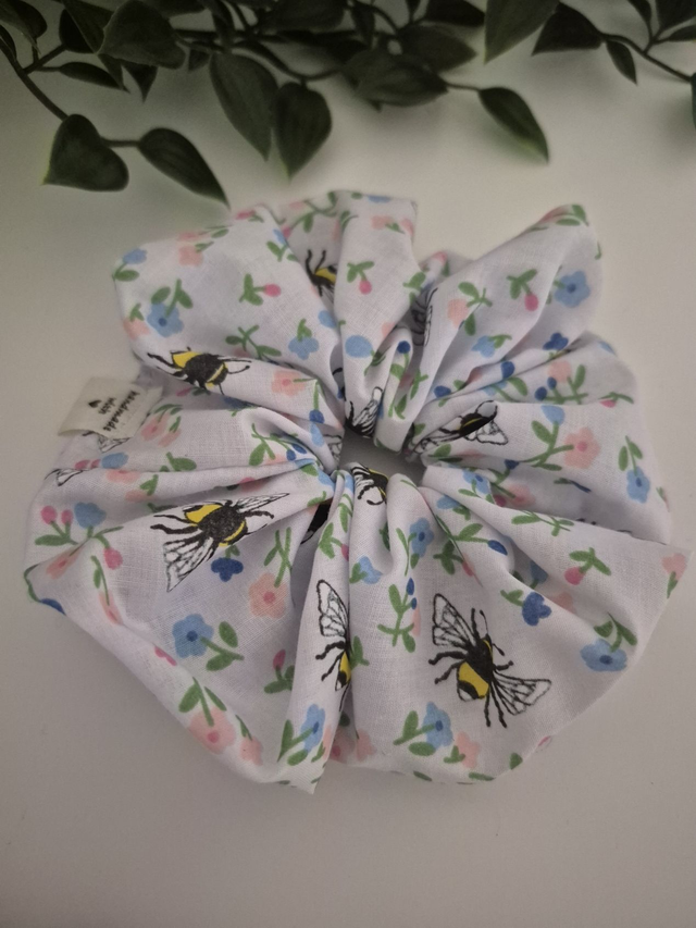 White Bees Cotton Scrunchie