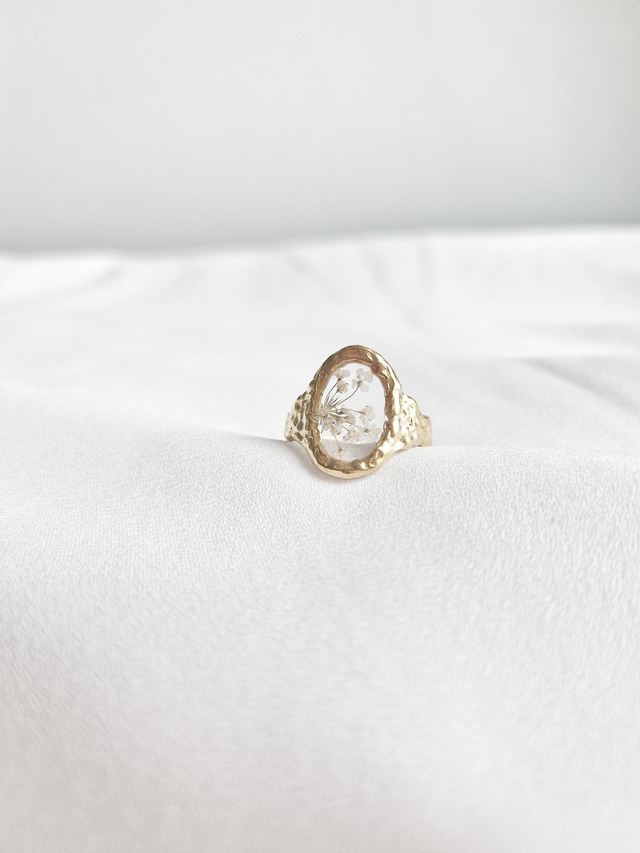 Bague fleur de carotte dorée 