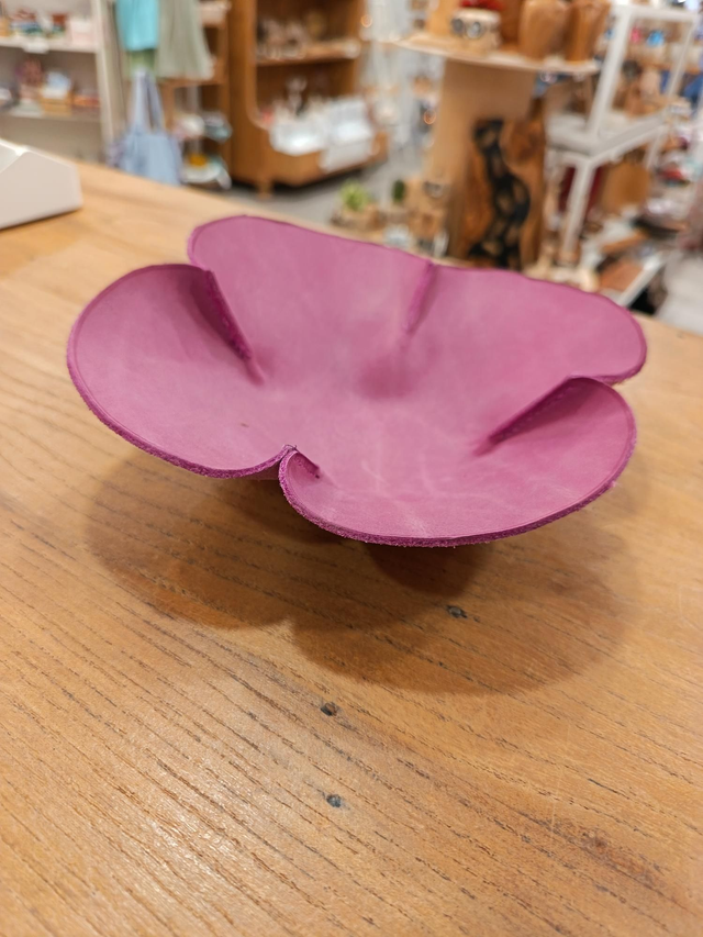 Vide poche rose forme fleur