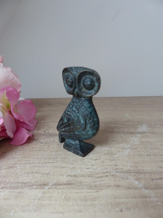 Figurine chouette plate d'Athéna en métal, symbole de sagesse, petit hibou sculpture d'art grec, sculpture chouette porte-bonheurstatuette