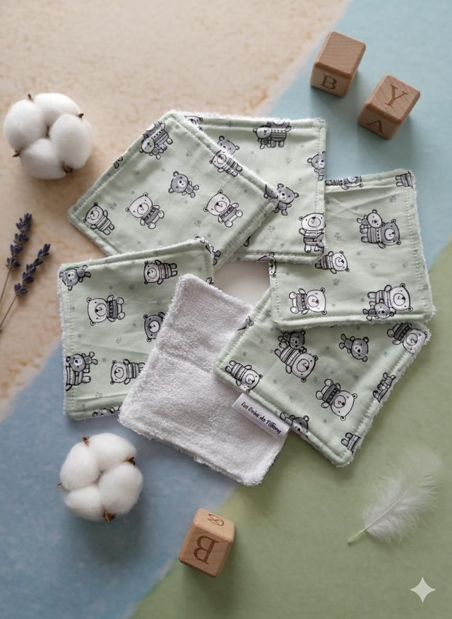 Lingettes lavables bébé.