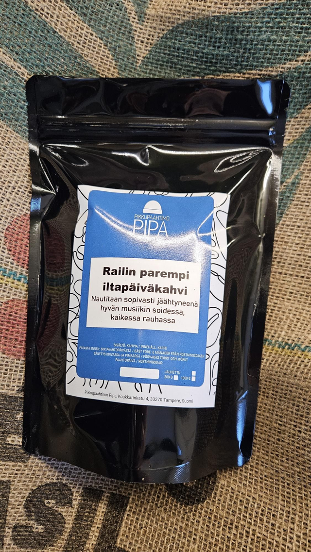 Saajalle personoitu tarra kahvipussiin