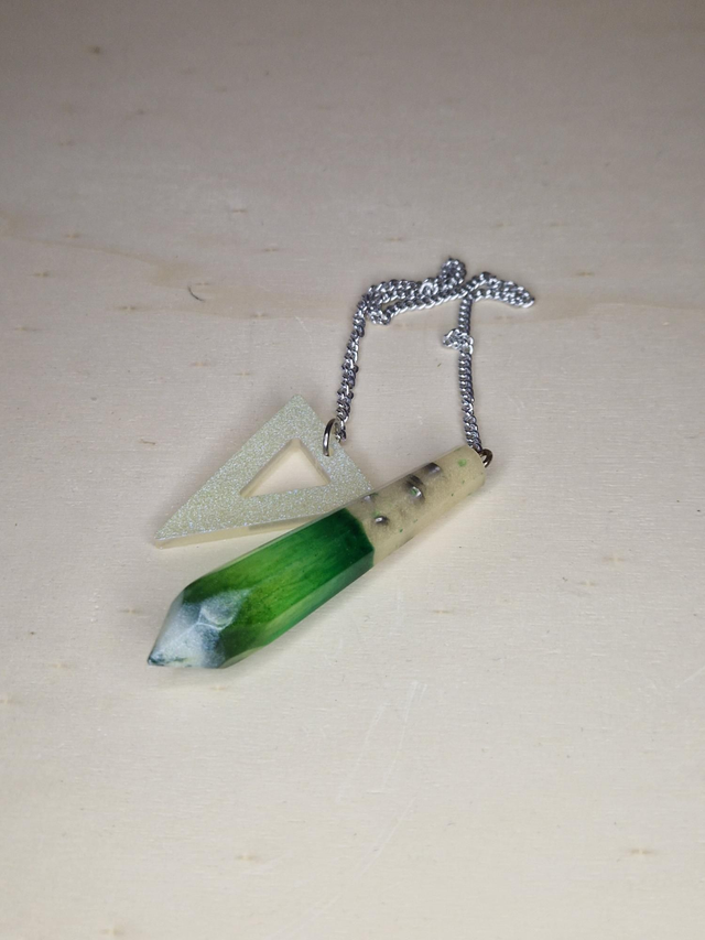 Orgonite, pendule / 010