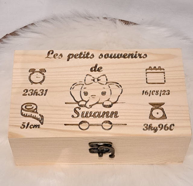 Boite souvenir naissance/ valisette souvenirs naissance/ coffret baissance/ cadeau naissance