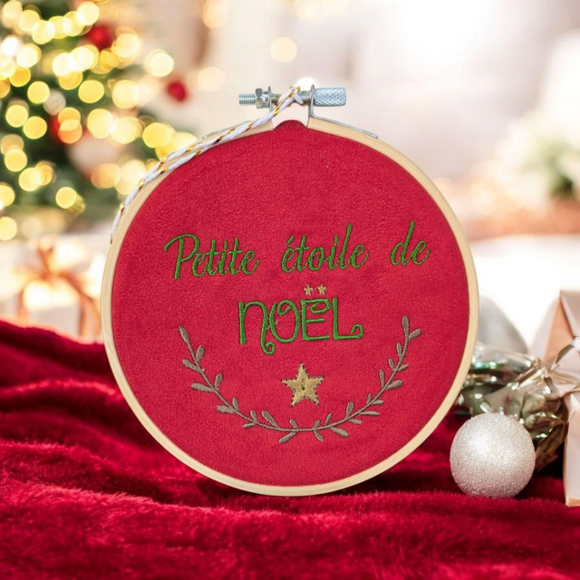 Boule de Noël personnalisée bébé – Petite étoile de Noël