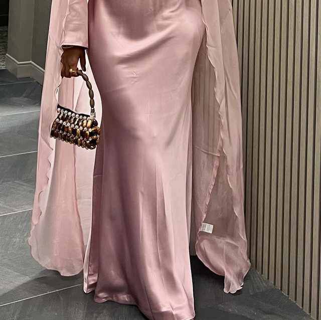 Rose Viali Celéstial Inside Abaya