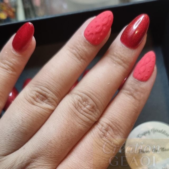 Red Christmas 2025 little rond xs