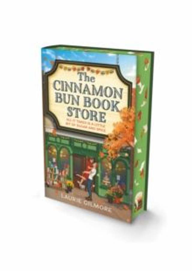 The Cinnamon Bun Book Store (Deluxe Edition) : Book 2