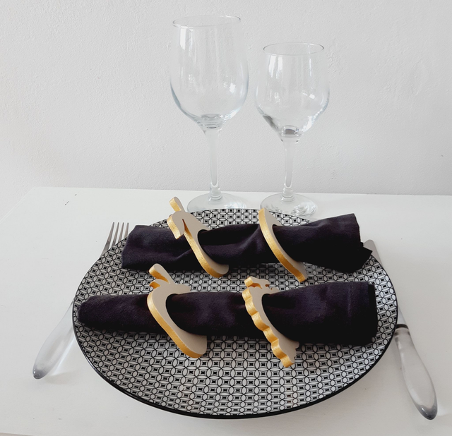 RONDS DE SERVIETTE FRUITS (4 ex.)