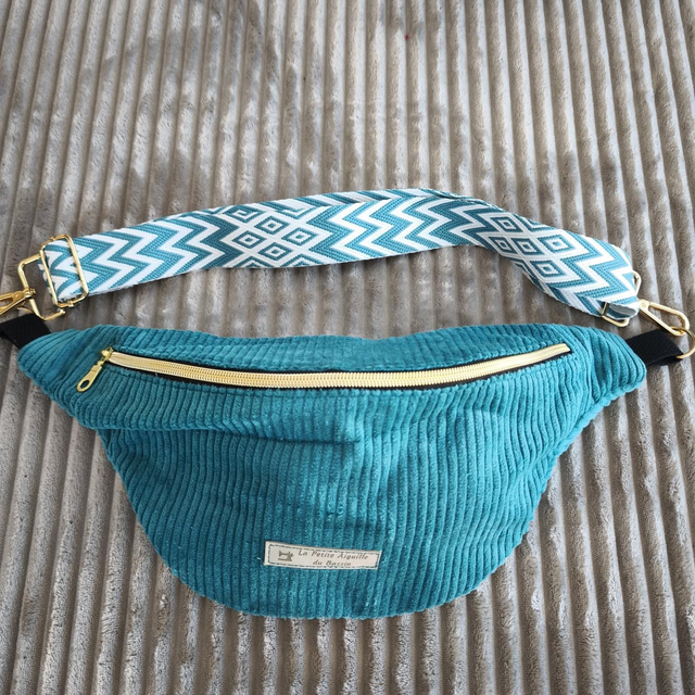 Sac banane bleu turquoise 