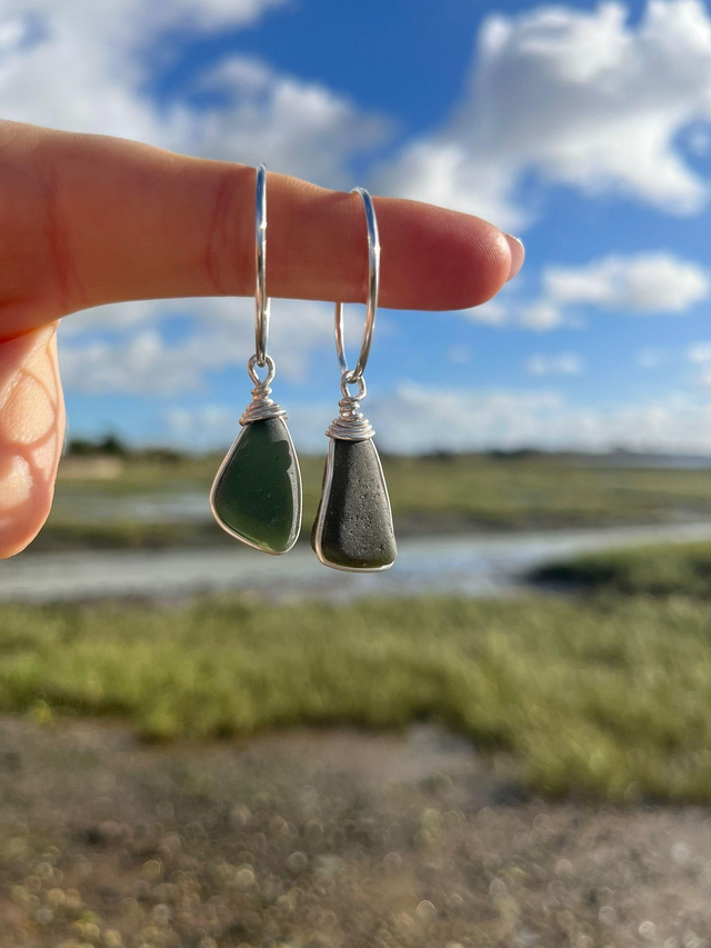 Endless hoops with dark green seaglass drops