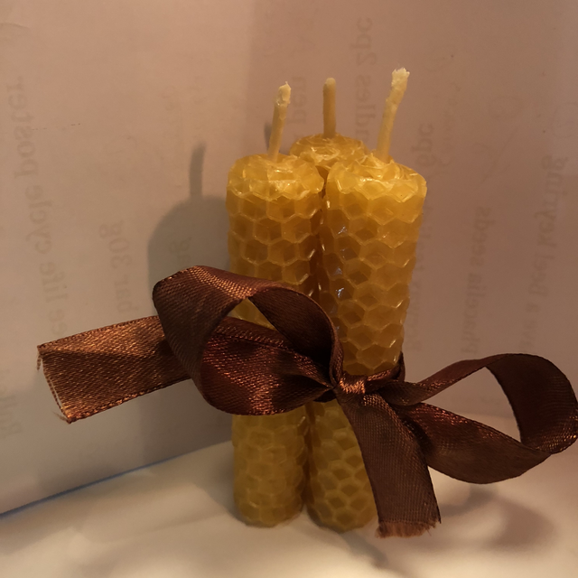 Rolled beeswax candle 3pc