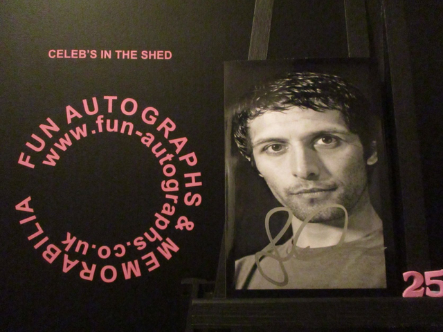 Sean Cernow Authentic Autographed B&amp;W 6x4 Photograph (25)